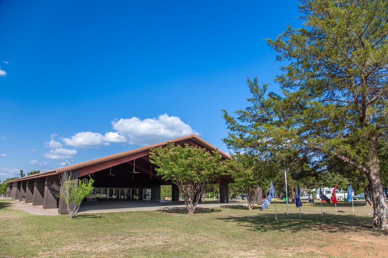 Lake Texoma Camping Resort Cabin 8 Willow Spring Exterior foto